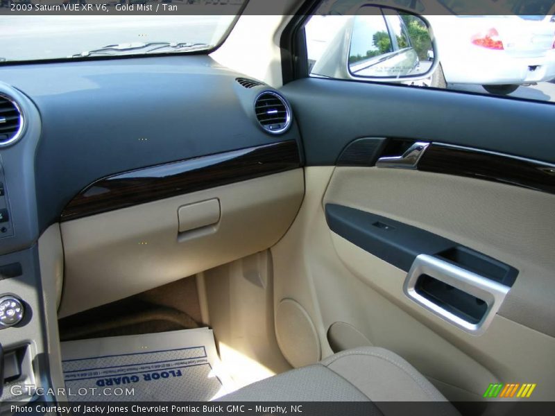 Gold Mist / Tan 2009 Saturn VUE XR V6