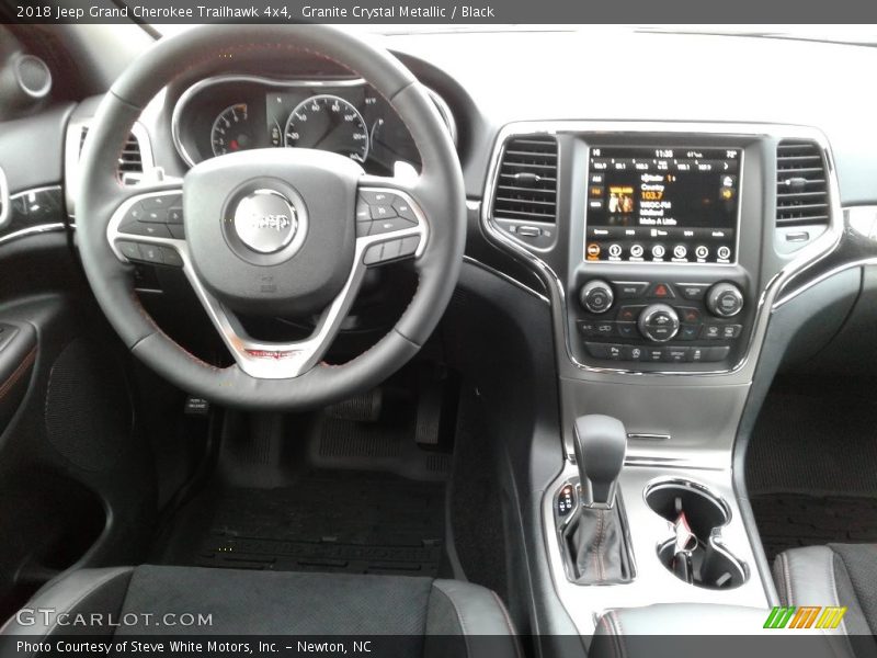 Dashboard of 2018 Grand Cherokee Trailhawk 4x4