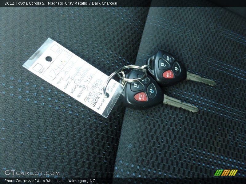 Magnetic Gray Metallic / Dark Charcoal 2012 Toyota Corolla S