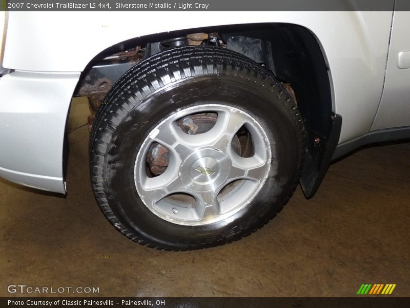Silverstone Metallic / Light Gray 2007 Chevrolet TrailBlazer LS 4x4