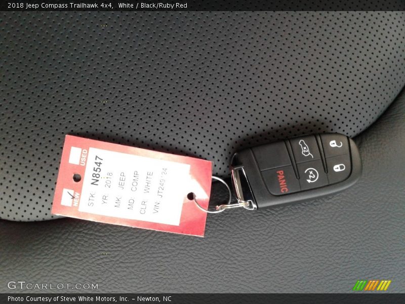 White / Black/Ruby Red 2018 Jeep Compass Trailhawk 4x4