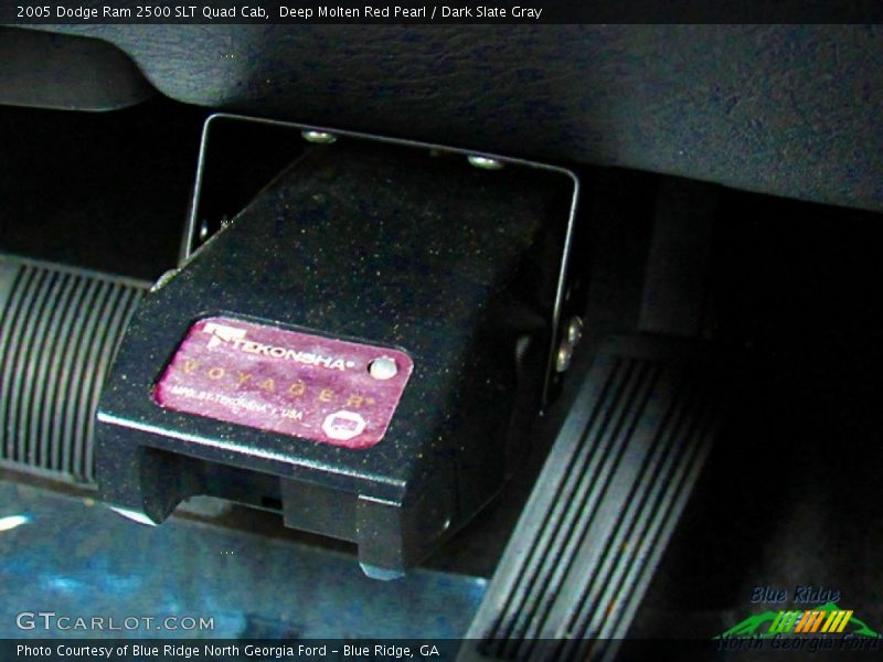 Deep Molten Red Pearl / Dark Slate Gray 2005 Dodge Ram 2500 SLT Quad Cab