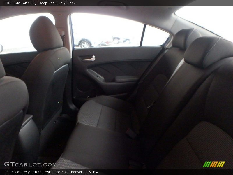 Deep Sea Blue / Black 2018 Kia Forte LX