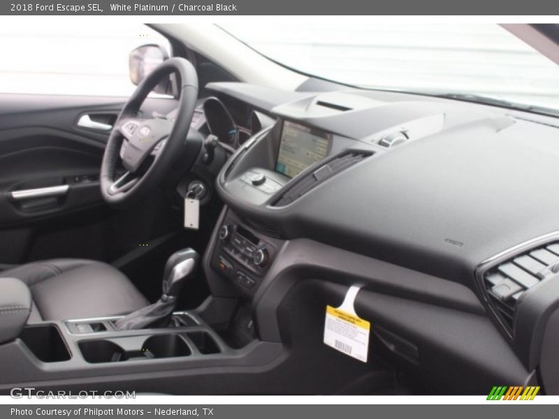 White Platinum / Charcoal Black 2018 Ford Escape SEL