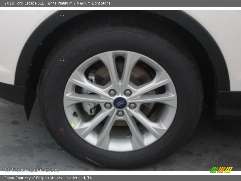 White Platinum / Medium Light Stone 2018 Ford Escape SEL
