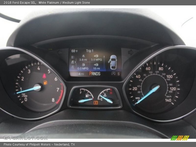 White Platinum / Medium Light Stone 2018 Ford Escape SEL