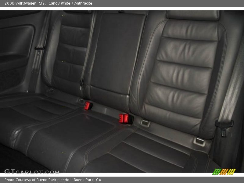 Candy White / Anthracite 2008 Volkswagen R32