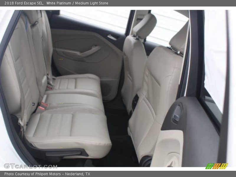 White Platinum / Medium Light Stone 2018 Ford Escape SEL