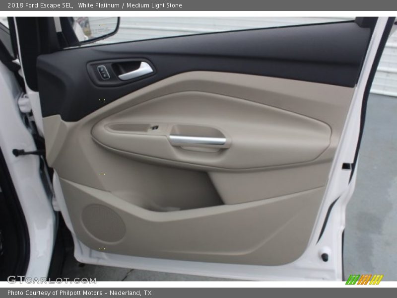 White Platinum / Medium Light Stone 2018 Ford Escape SEL