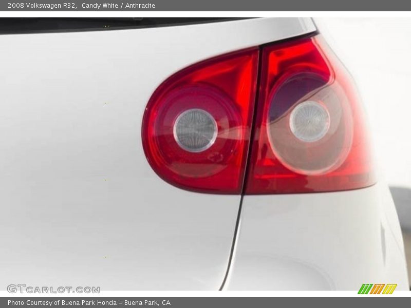 Candy White / Anthracite 2008 Volkswagen R32