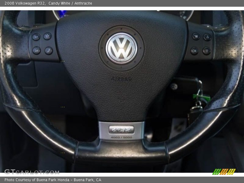 Candy White / Anthracite 2008 Volkswagen R32