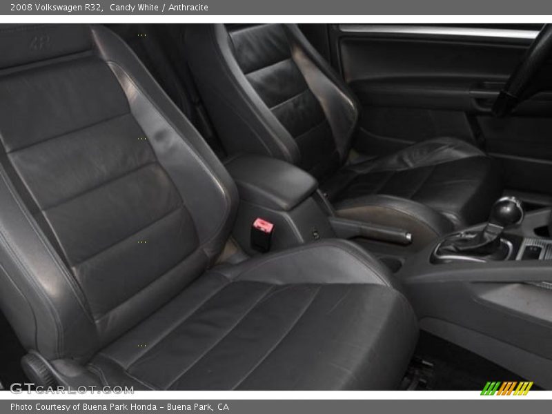 Candy White / Anthracite 2008 Volkswagen R32