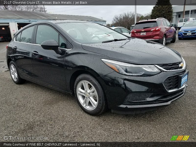 Mosaic Black Metallic / Jet Black 2017 Chevrolet Cruze LT