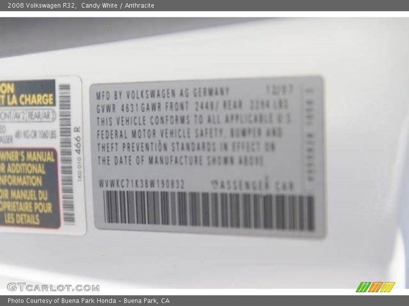 Candy White / Anthracite 2008 Volkswagen R32