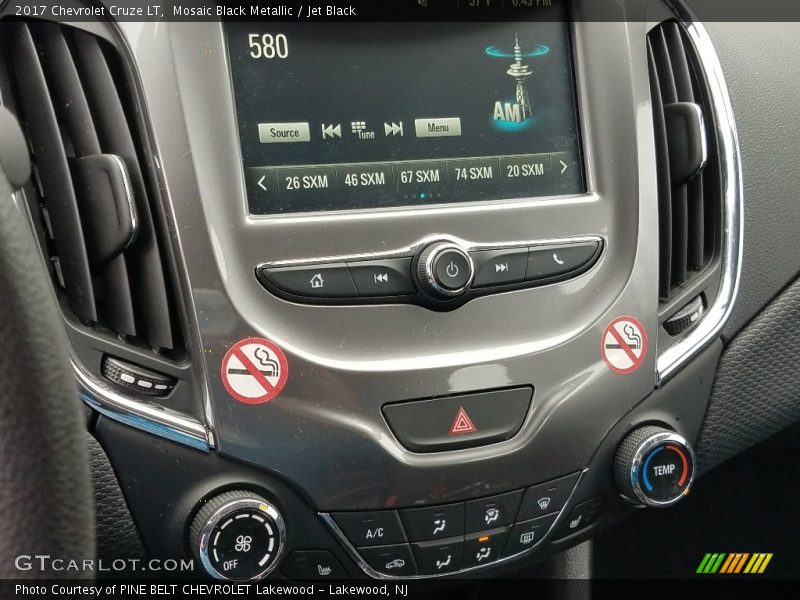 Mosaic Black Metallic / Jet Black 2017 Chevrolet Cruze LT