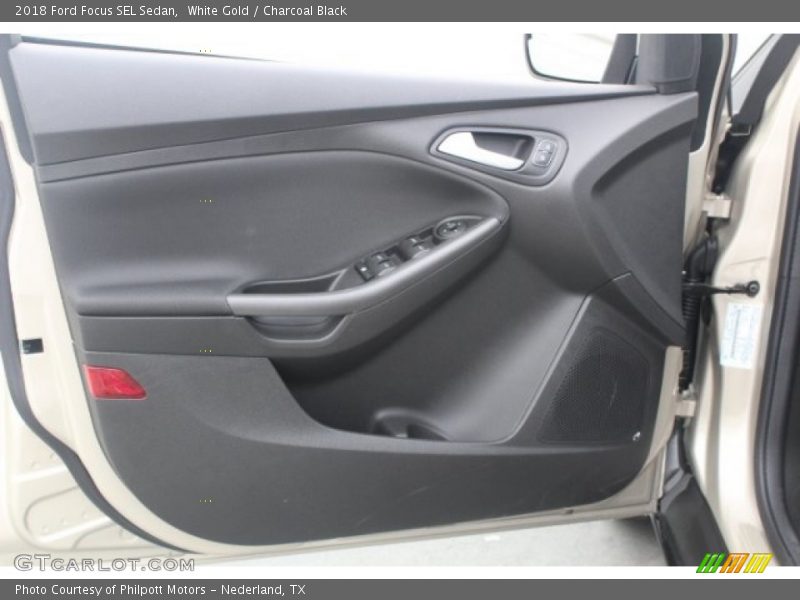 White Gold / Charcoal Black 2018 Ford Focus SEL Sedan