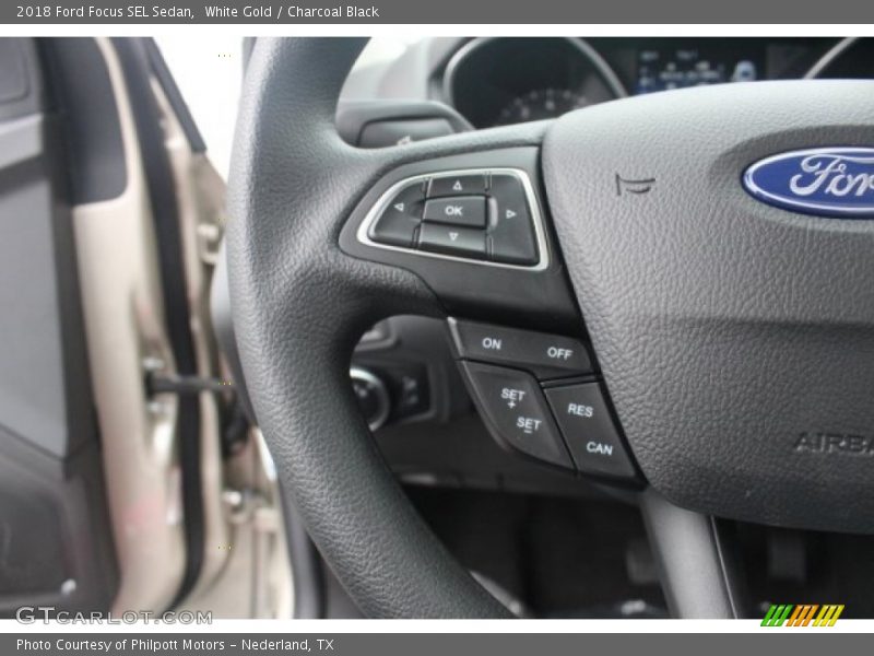 White Gold / Charcoal Black 2018 Ford Focus SEL Sedan