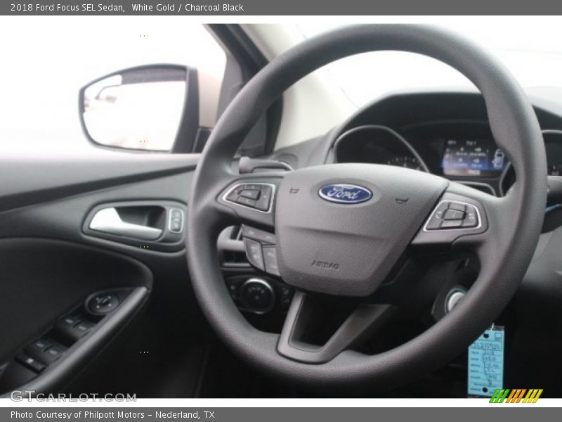 White Gold / Charcoal Black 2018 Ford Focus SEL Sedan