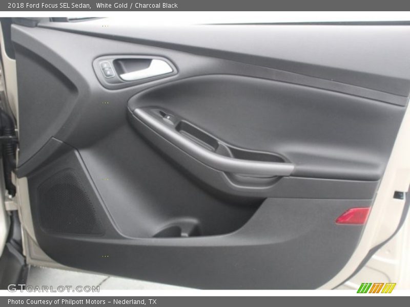 White Gold / Charcoal Black 2018 Ford Focus SEL Sedan