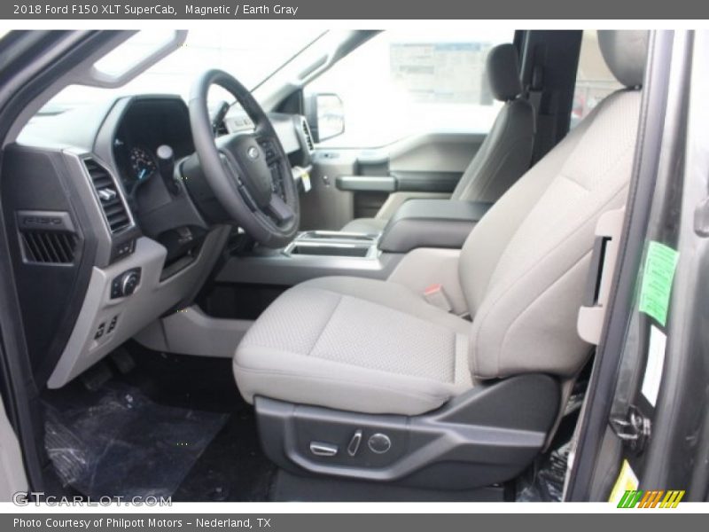 Magnetic / Earth Gray 2018 Ford F150 XLT SuperCab