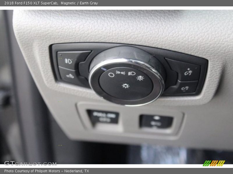 Magnetic / Earth Gray 2018 Ford F150 XLT SuperCab