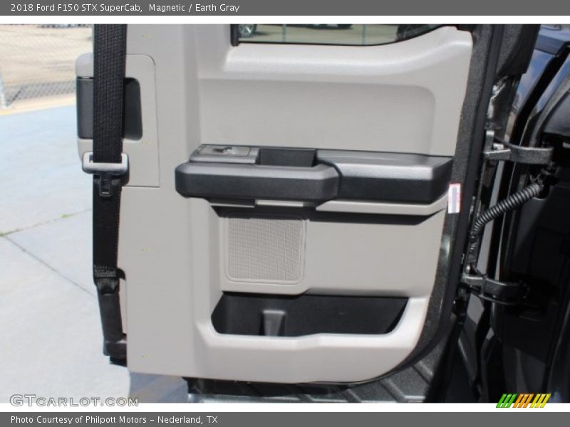 Magnetic / Earth Gray 2018 Ford F150 STX SuperCab