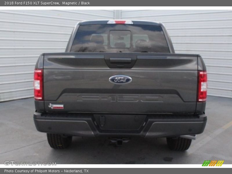 Magnetic / Black 2018 Ford F150 XLT SuperCrew