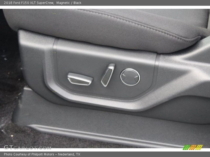Magnetic / Black 2018 Ford F150 XLT SuperCrew