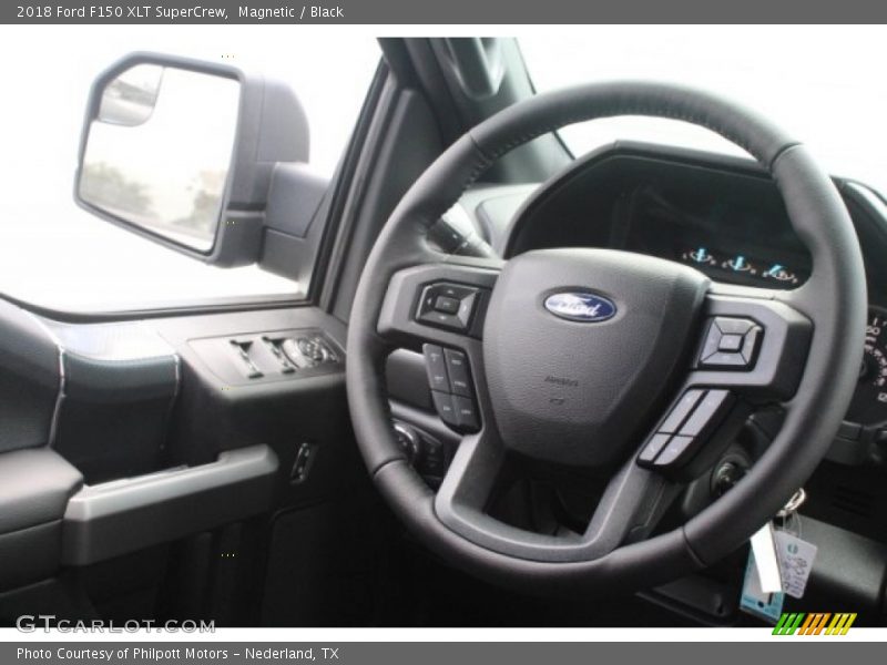 Magnetic / Black 2018 Ford F150 XLT SuperCrew