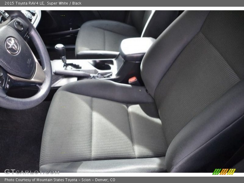Super White / Black 2015 Toyota RAV4 LE