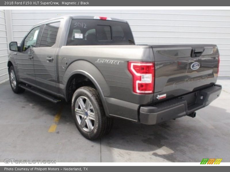 Magnetic / Black 2018 Ford F150 XLT SuperCrew