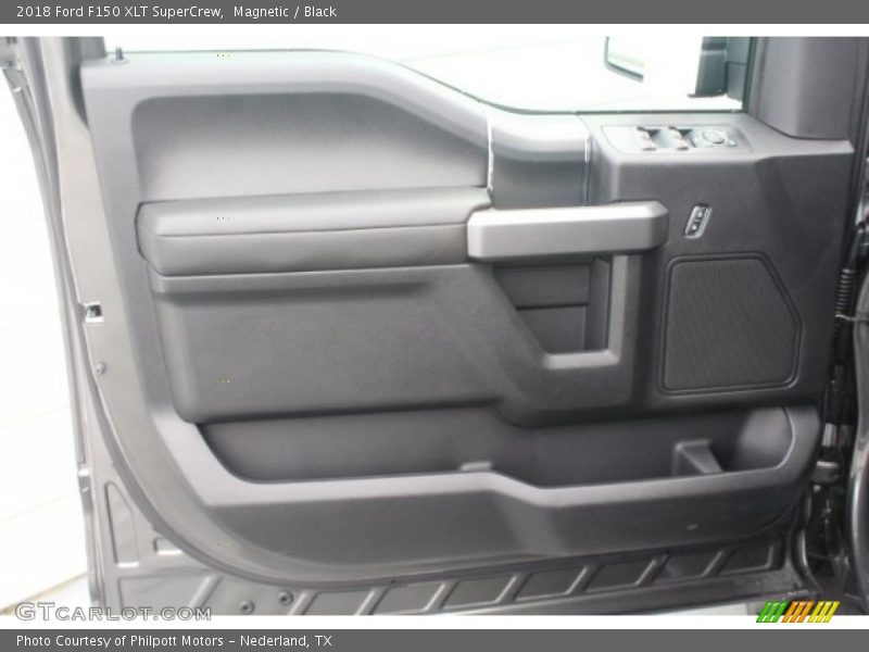 Magnetic / Black 2018 Ford F150 XLT SuperCrew