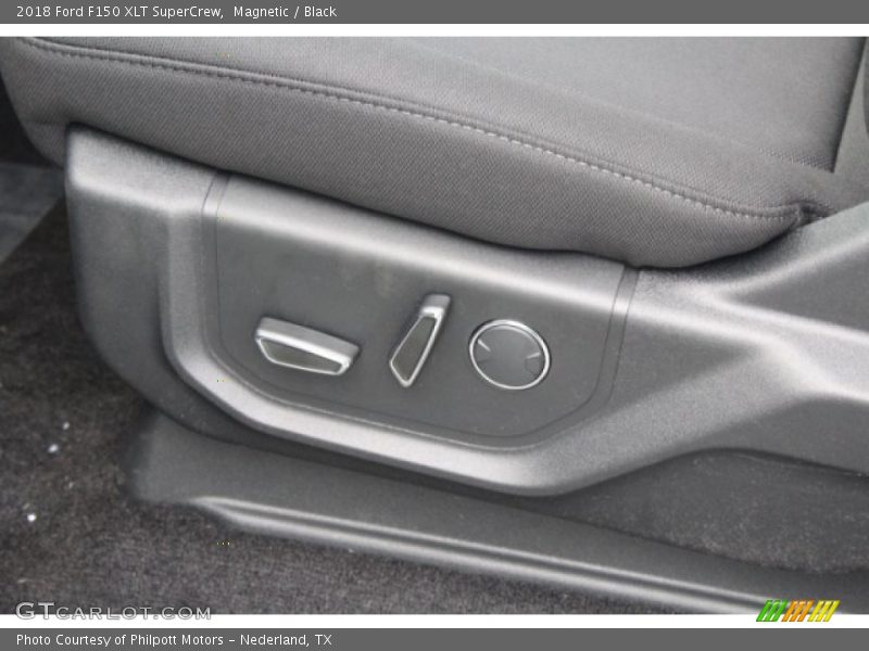 Magnetic / Black 2018 Ford F150 XLT SuperCrew