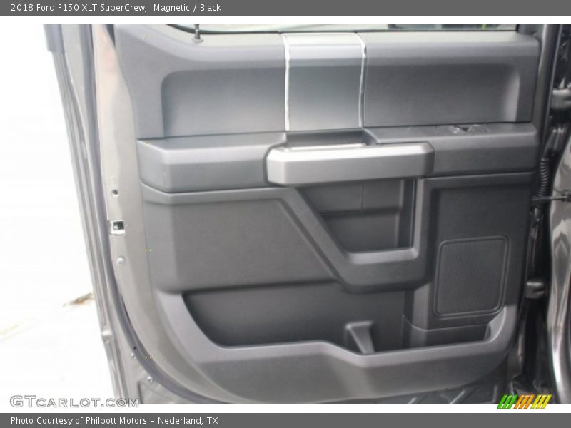 Magnetic / Black 2018 Ford F150 XLT SuperCrew
