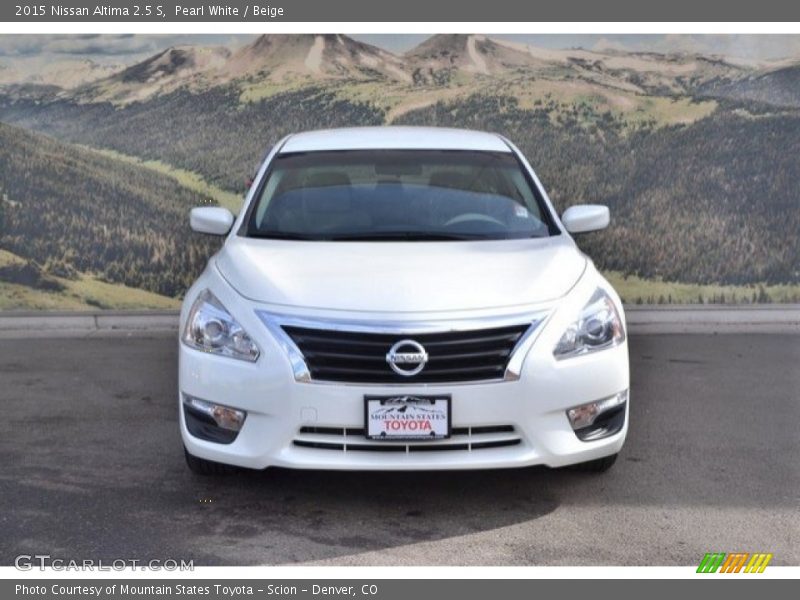 Pearl White / Beige 2015 Nissan Altima 2.5 S