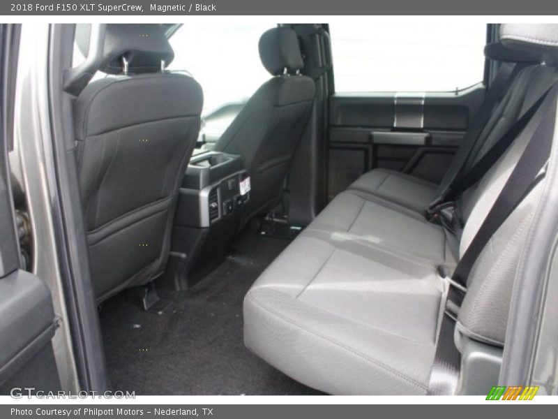 Magnetic / Black 2018 Ford F150 XLT SuperCrew