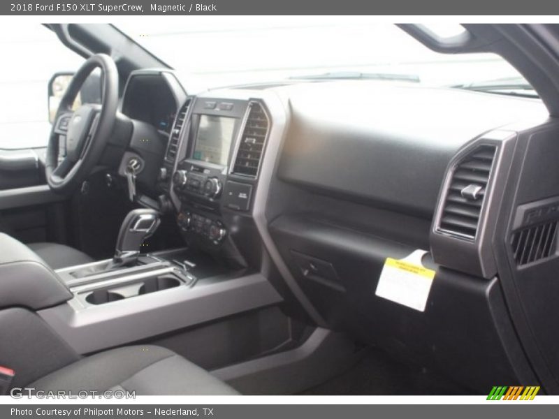 Magnetic / Black 2018 Ford F150 XLT SuperCrew
