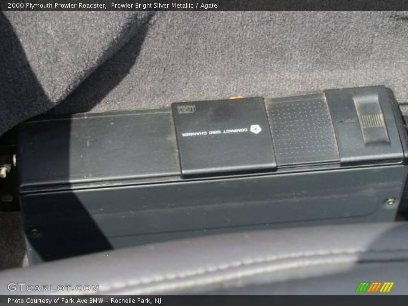 Prowler Bright Silver Metallic / Agate 2000 Plymouth Prowler Roadster