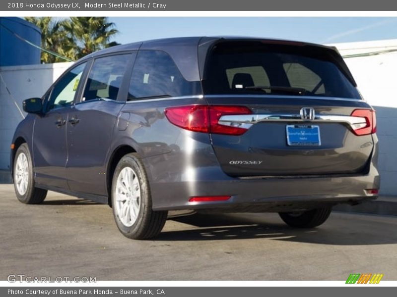 Modern Steel Metallic / Gray 2018 Honda Odyssey LX