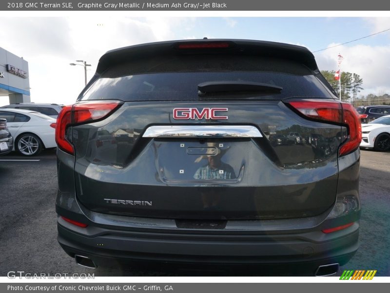 Graphite Gray Metallic / Medium Ash Gray/­Jet Black 2018 GMC Terrain SLE