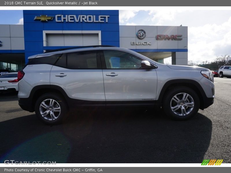 Quicksilver Metallic / ­Jet Black 2018 GMC Terrain SLE