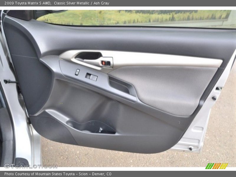 Classic Silver Metallic / Ash Gray 2009 Toyota Matrix S AWD