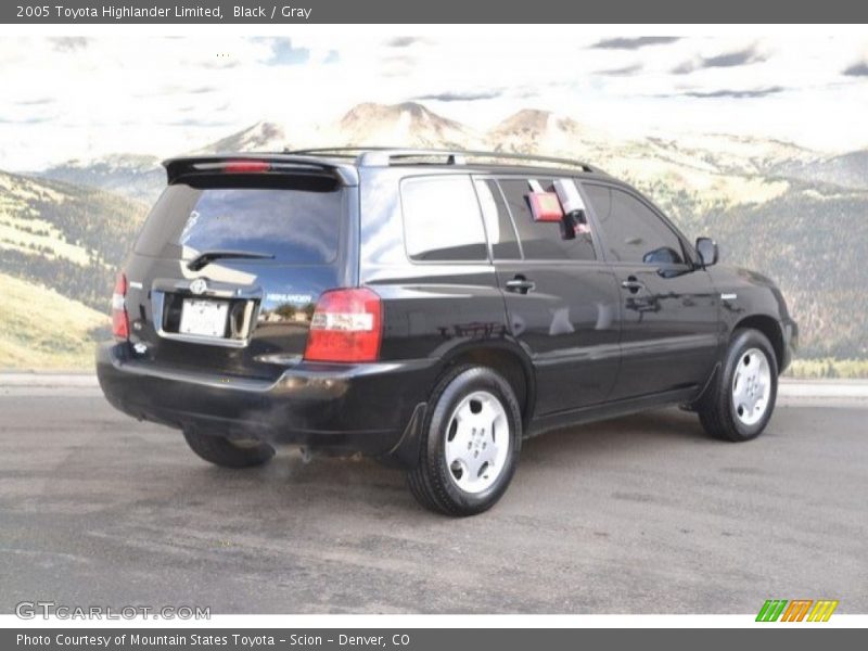 Black / Gray 2005 Toyota Highlander Limited