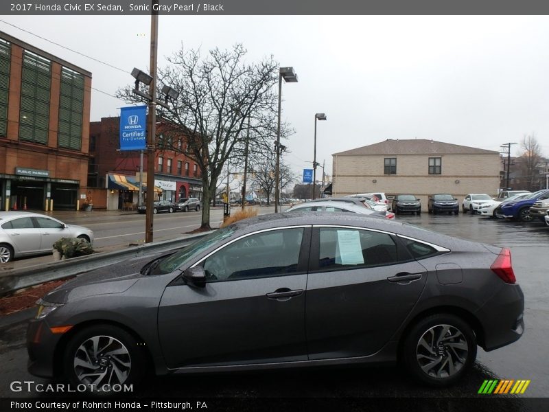 Sonic Gray Pearl / Black 2017 Honda Civic EX Sedan