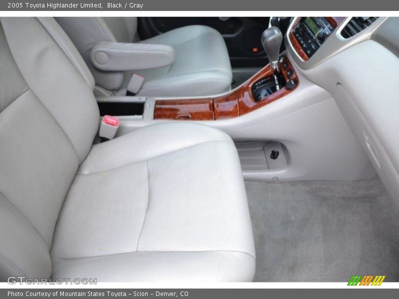Black / Gray 2005 Toyota Highlander Limited