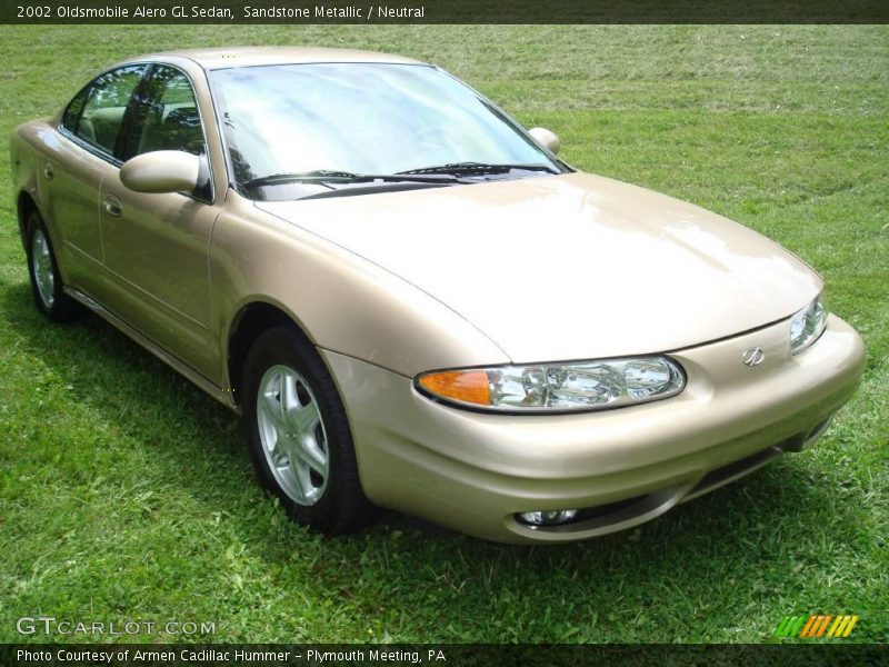Sandstone Metallic / Neutral 2002 Oldsmobile Alero GL Sedan