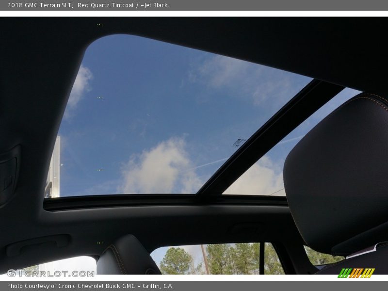 Red Quartz Tintcoat / ­Jet Black 2018 GMC Terrain SLT