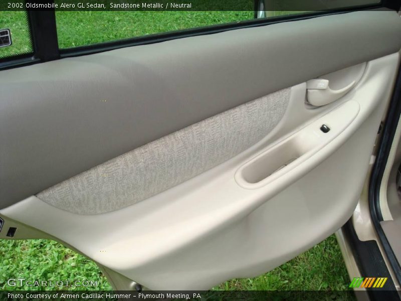 Sandstone Metallic / Neutral 2002 Oldsmobile Alero GL Sedan