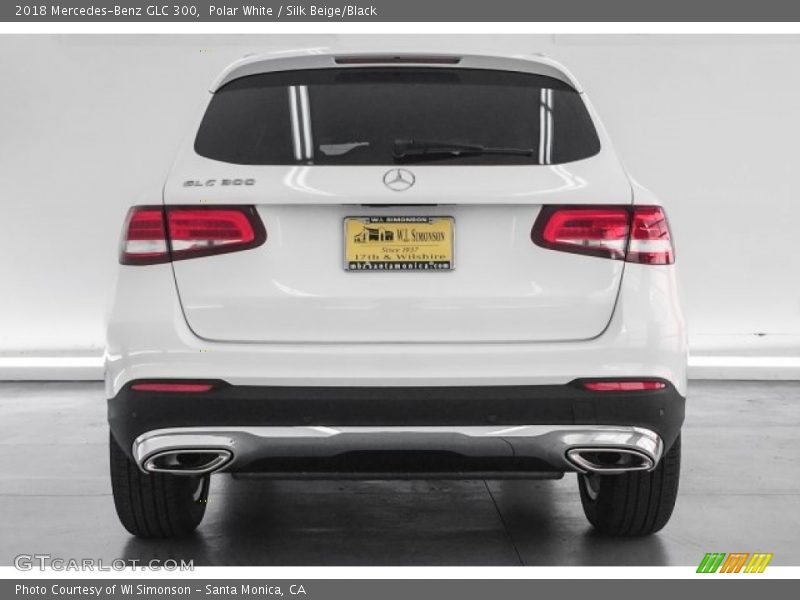 Polar White / Silk Beige/Black 2018 Mercedes-Benz GLC 300