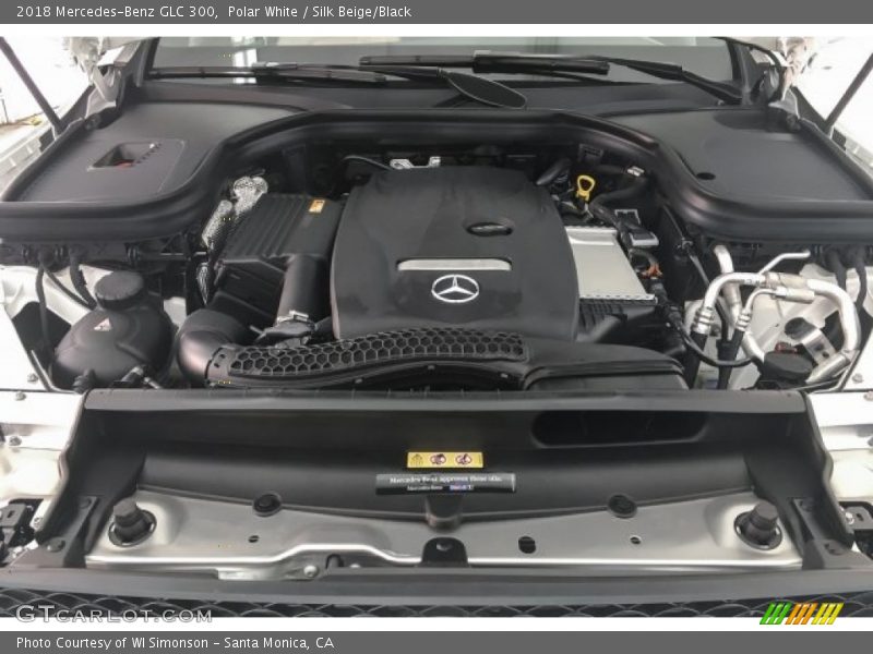 Polar White / Silk Beige/Black 2018 Mercedes-Benz GLC 300